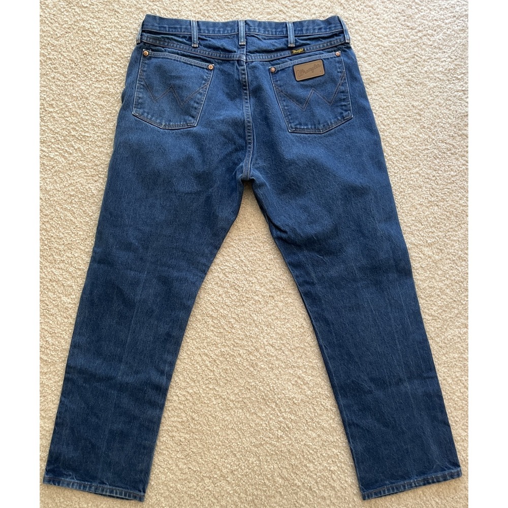 Wrangler 13MWZ Cowboy Cut Blue Denim Jeans Mens 36x30 High Rise Bootcut
